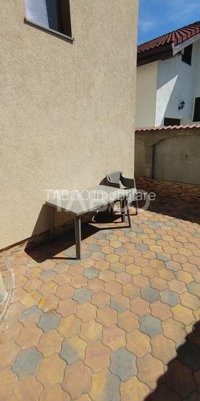 Apartament de inchiriat la casa 2 camere loc parcare in Selimbar - 10