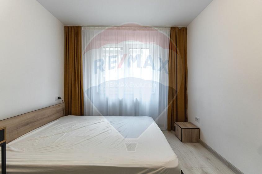 Apartament de vanzare |3 camere| 2 băi | 1 loc de parcare | COMISION 0 - 4