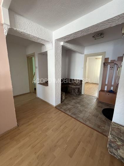 Apartament 4 camere Piata Ovidiu - 6