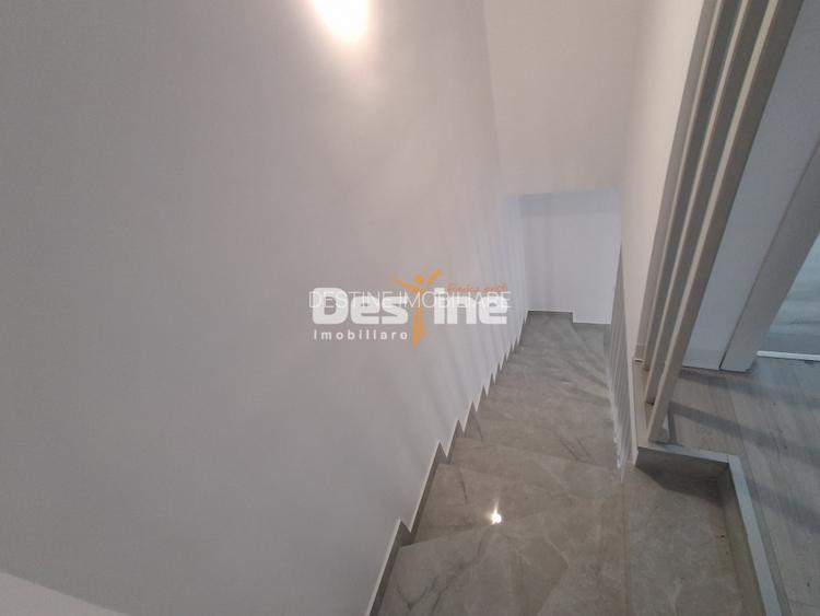 CASĂ tip duplex, situata in Valea Adanca - 11