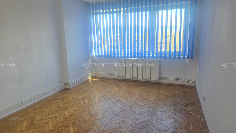 Vand apartament 2 camere in Deva, zona Pescarilor ( ITM), decomandat, 47 mp - 2
