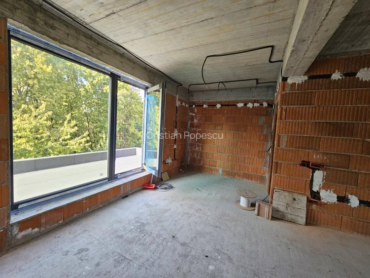 Casa Babana,  170mp + terase + subsol, inconjurata de padure, direct proprietar - 13