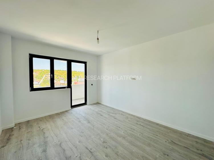 OFERTA IMBATABILA:  Apartament cu 2 camere decomandat la preț promoțional - 4