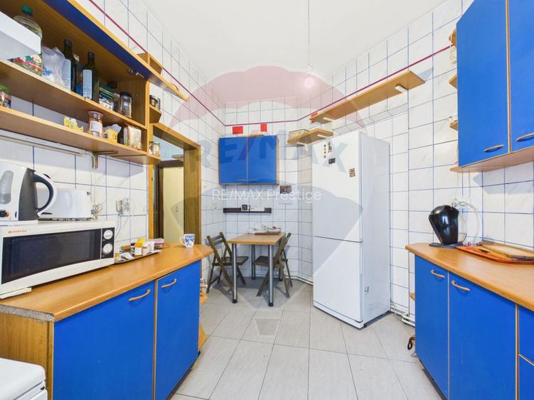 Apartament cu 4 camere și 3 bai, 130 mp, zona ultracentrală Victoriei - 28