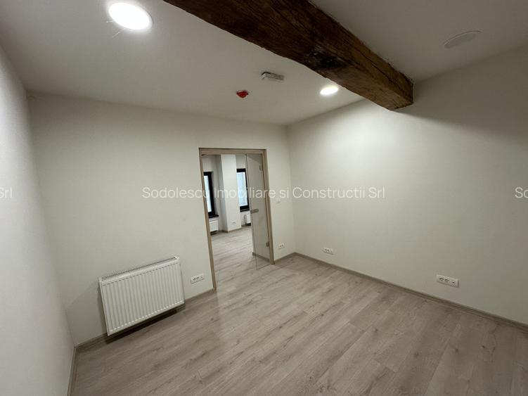 Spatii de birouri Ultracentral suprafață  de 27.7 mp - 6