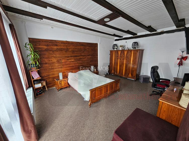 Pensiune + 2 Case, Piscina, Iaz, Garaj, Curte 3.200 mp, panouri |VIDEO - 13