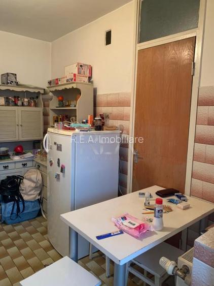 2 camere Dacia decomandat, et. 5, an 1982, metrou, 51 mp - 6