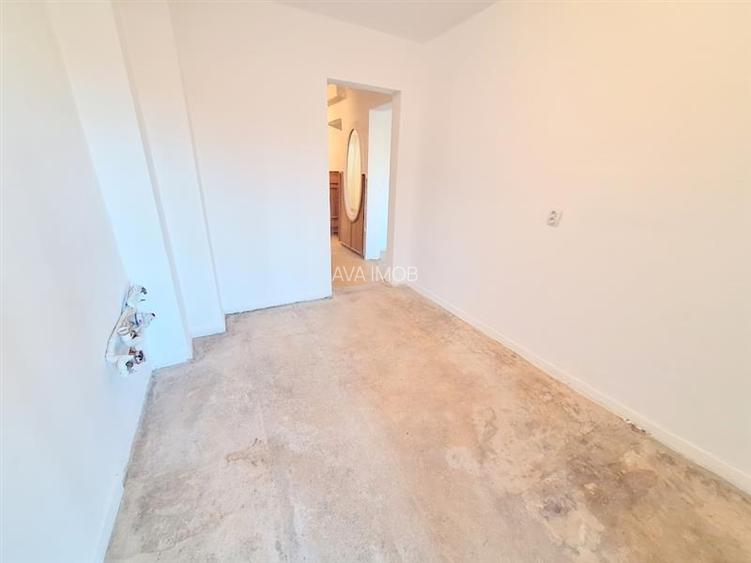 Apartament 3 camere decomandat zona Narcisa - 3