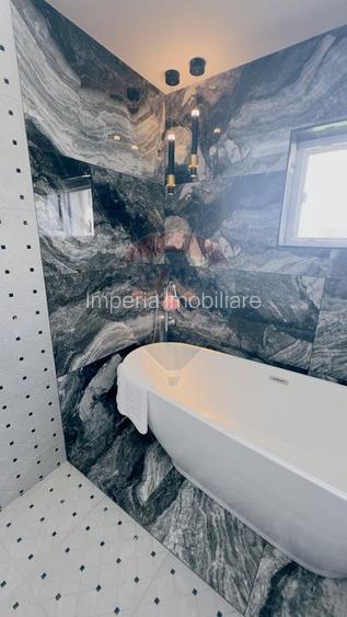 Proprietate premium în Filiași, locuință de lux cu spații comerciale - 38