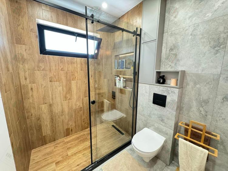 Casă individuală 4 camere | Curte 400 mp | Aproape de Metrou