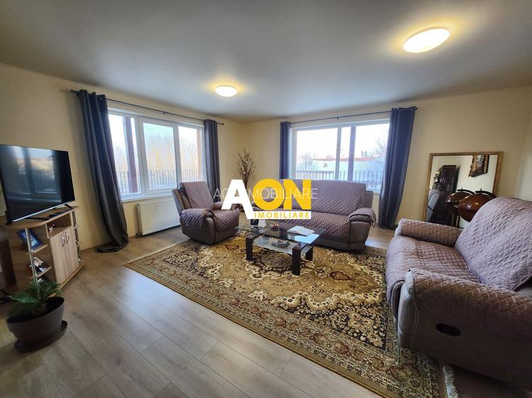 De vanzare casa 6 camere 8142 mp teren in Oarda de Sus - 7