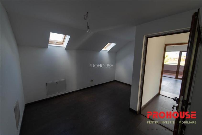 Vila de tip duplex - P+M - Margineni - 13