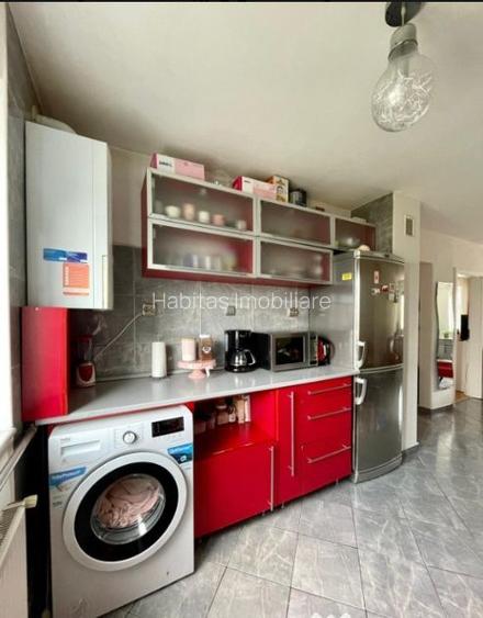 Apartament cu 4 camere, etaj 3 din 4, zona La Terenuri Manastur - 8