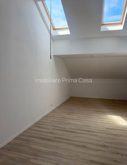 CENTRU VECHI (Zona LOGOut) birouri de inchiriat diferite suprafete de la 12.3mp - 16