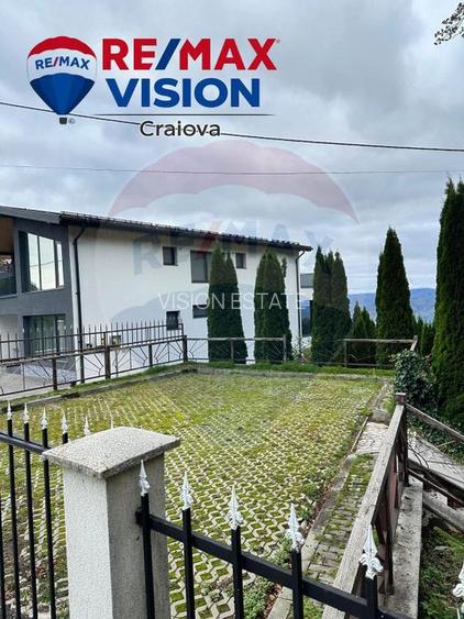 Hotel / Pensiune cu 7 camere de vânzare în zona Nord-Est - 3