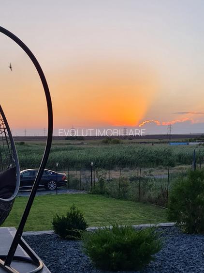 Pensiune turistica de vanzare in Corbu vedere lac afacere la cheie - 32