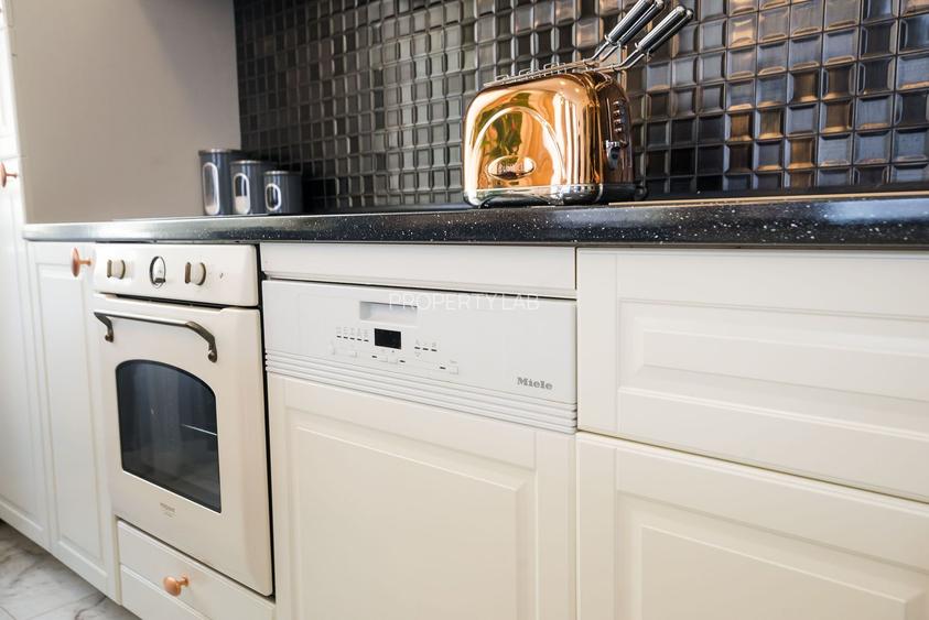 Apartament ultramodern,  zona Teatrului Arad - 14