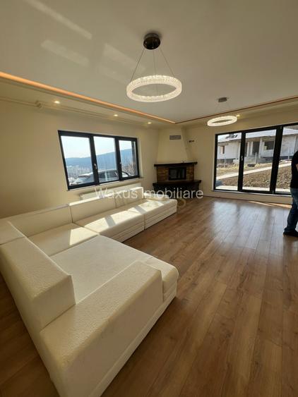 Casa de Lux,Zona Valea Ghinzii,10 ari teren - 2