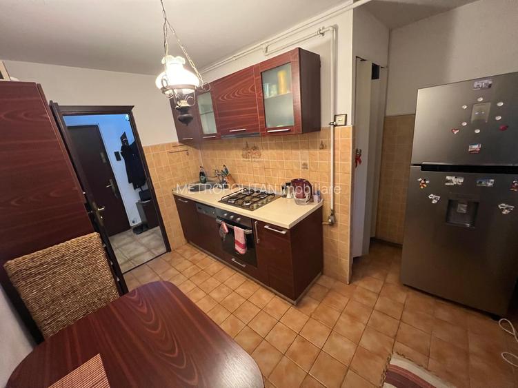 Oferta !! Vânzare apartament 2 camere Scriitorilor  structura  mare - 4