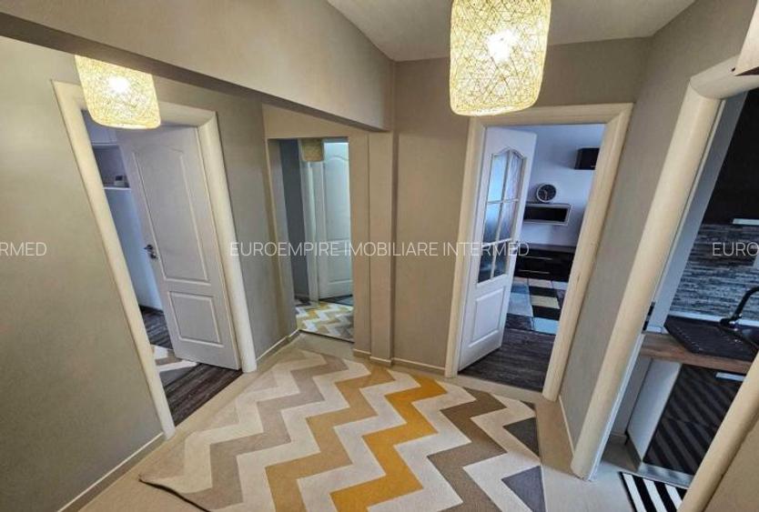 Apartament 3 camere decomandate zona Icil Constanta - 5