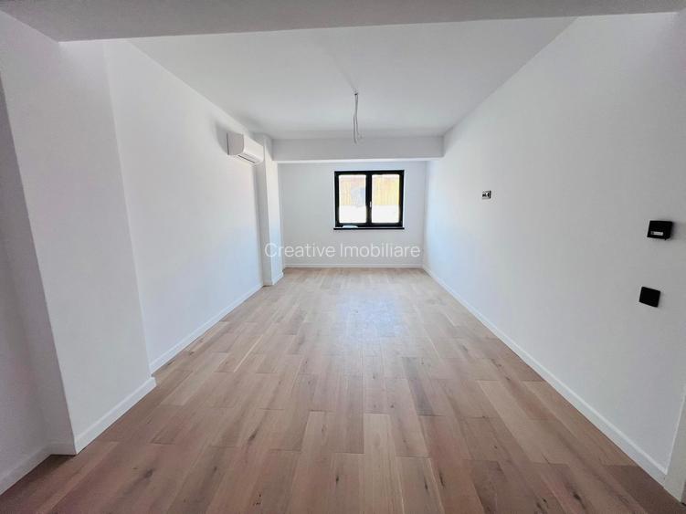 Apartament 2 camere în spate la Mitropolie - pretabil și pentru birou/IT/avocat - 2