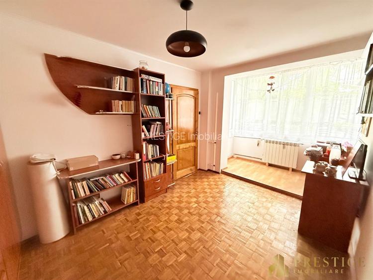 Apartament cu 2 camere tip B de vanzare pe str. Splaiul Crisanei  - 9