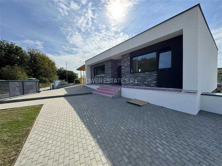 Casa Individuala cu panouri fotovoltaice si pompa de caldura, situata in Baciu! - 4