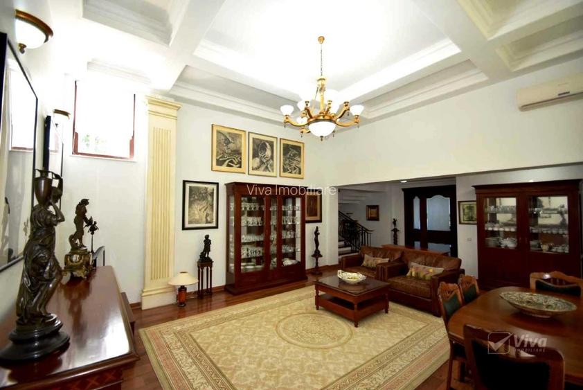 Pădurea Bucium-zona Motel, proprietate de lux la vânzare - 12