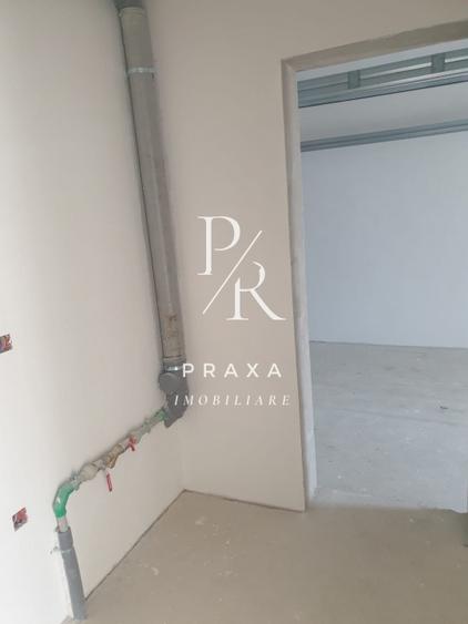 Casa tip duplex semifinisata, garaj, complex privat, zona strazii Stadionului