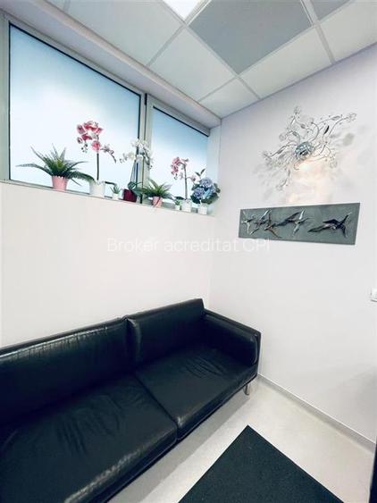 VANZARE SPATIU COMERCIAL Traian Mosilor Stradal Parcare proprie 0 Comision - 11