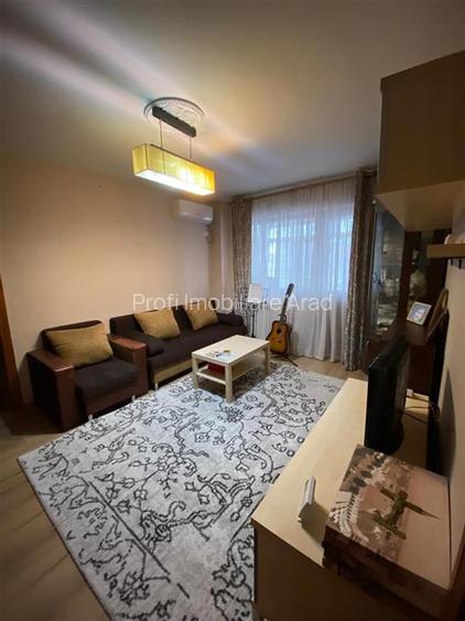 Apartament 2 camere 76 mp zona UTA Arad - 2