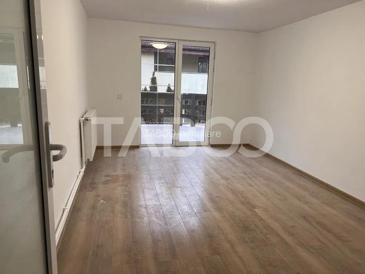 Spatiu birouri cu 6 camere 147 mpu curte libera 260 mp Calea Dumbravii - 12