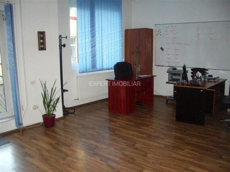 Metrou Muncii - Calea Calarasilor imobil inividual 370 mp utili 9 Euro/mp util - 5