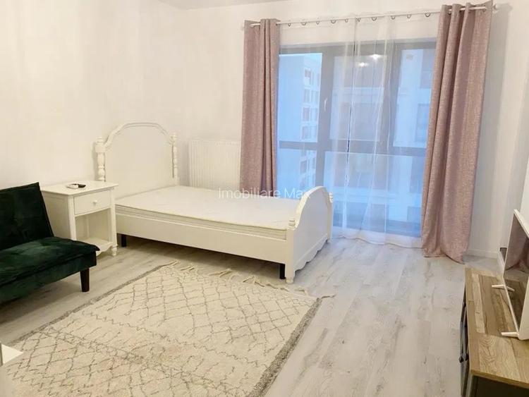 Inchiriere Exigent Plaza  garsoniera et. 3/11 lux la metrou Lujerului 10 min - 2