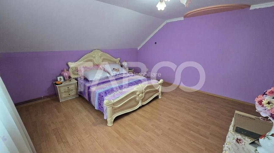 Casa individuala de vanzare 4 camere 159mpu teren liber 725mp Daia - 13