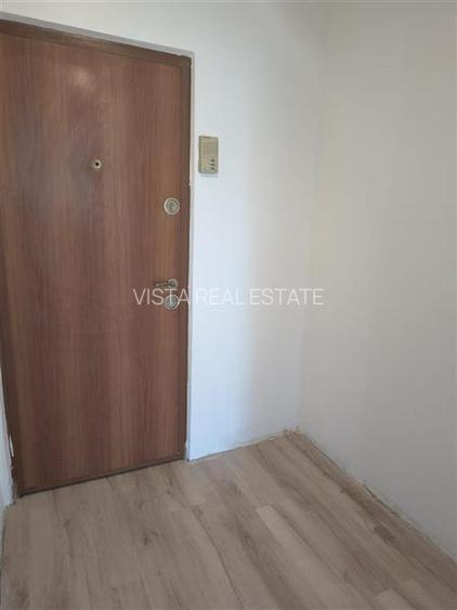 Garsoniera etaj intermediar in Astra, Brasov - 8