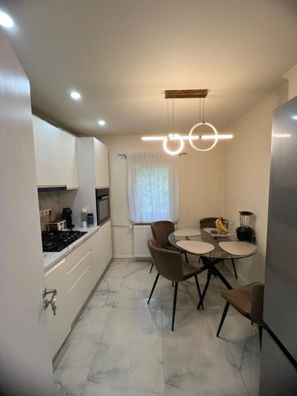 Apartament cu o camera de inchiriat in zona Soarelui