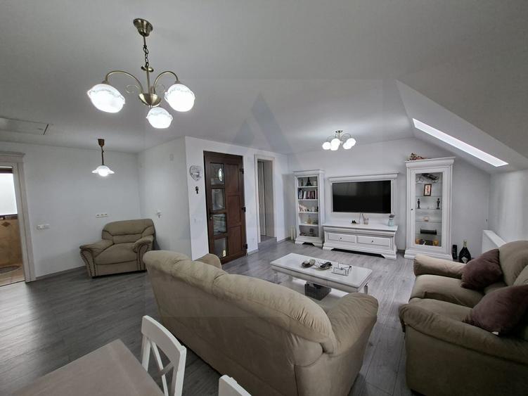 Casa individuala 5 camere 2 bai cu pivnita si pod in Selimbar