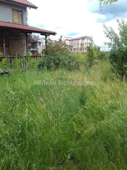 de vanzare Casă / Vilă cu 5 camere, la rosu - 7