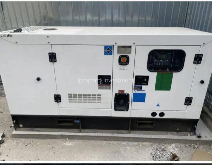 Cladire Comerciala Inchiriata | Colentina | P + 2 | Teren 900 Mp | 14x Parcare - 7