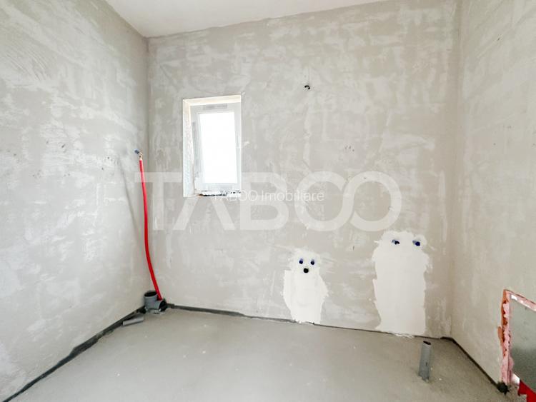 Vanzare duplex premium garaj pentru 2 masini chiar la intrare Tauti - 9