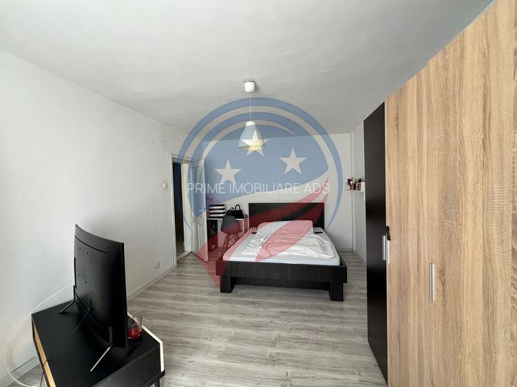 Apartament de vanzare zona 1 Mai - 3