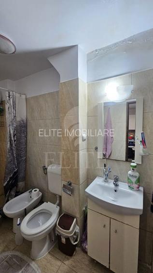 Apartament 2 camere în zona HOREA - 8