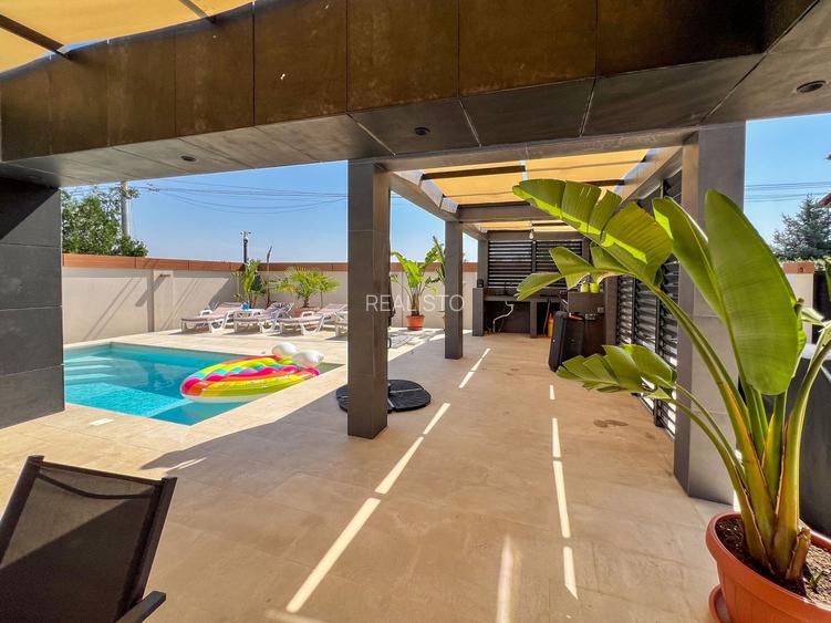 Ready to move  |  Vila premium cu piscina și jacuzzi încălzite - 5