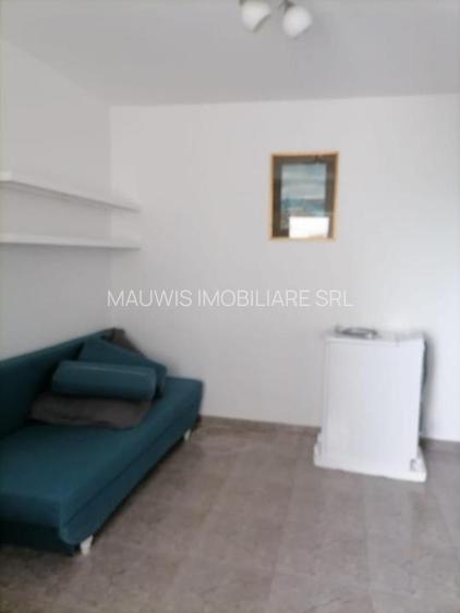 Piata iancului-Gura de metrou- 260 euro bloc mixt - 7