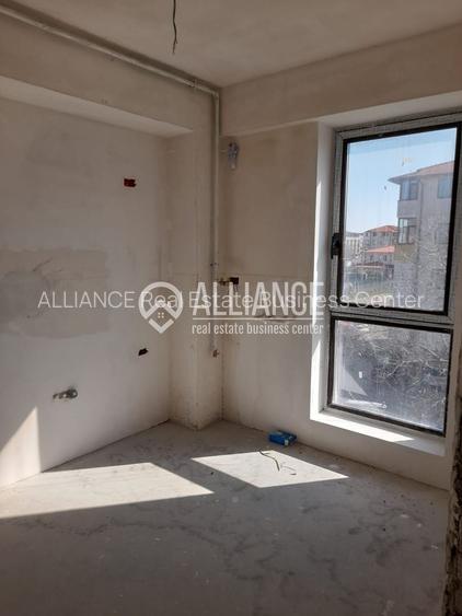 COMPOZITORI (COD 01) Garsoniera la „alb„ cu loc de parcare! - 4