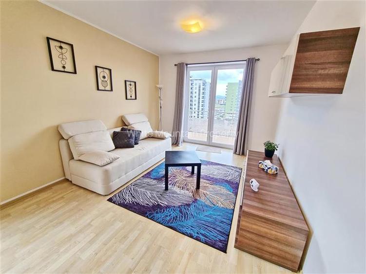 Apartament primitor cu 2 camere de inchiriat in Avantgarden Tractorul - 3