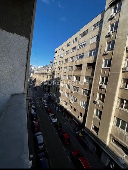 Garsoniera Piata Universitatii strada Edgar Quinet 3 - 6