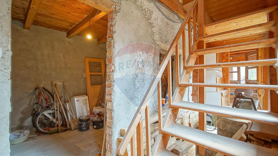 Casă autentică cu teren de 1310 mp, liniște și acces rapid către oraș - 35