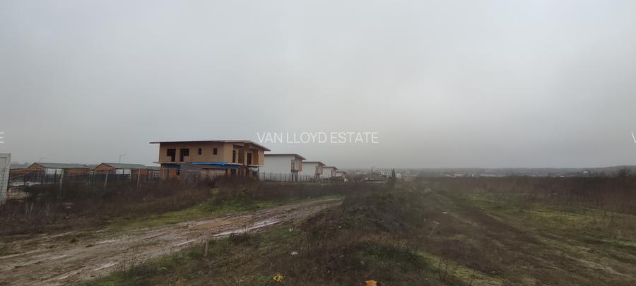 Teren Snagov cu deschidere lac - 4